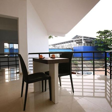 Railview Residency Hotel Alappuzha ภายนอก รูปภาพ