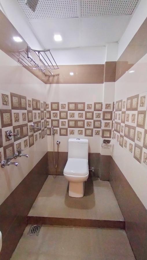 Railview Residency Hotel Alappuzha ภายนอก รูปภาพ
