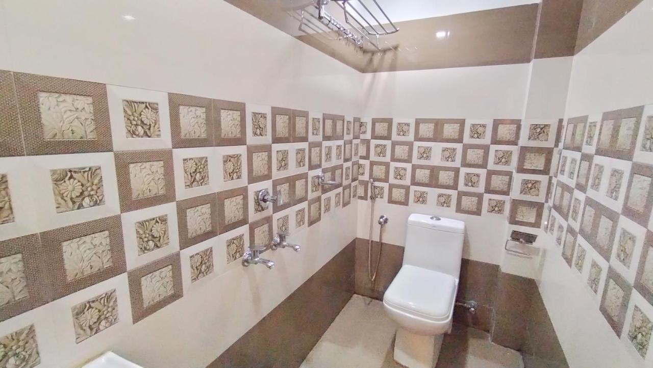 Railview Residency Hotel Alappuzha ภายนอก รูปภาพ